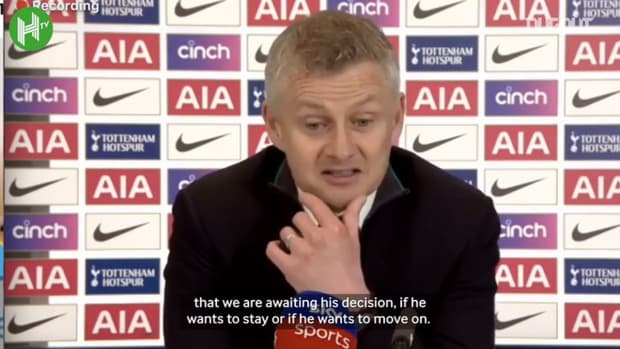Solskjær: 'We haven't had a number nine like Cavani for a long time'